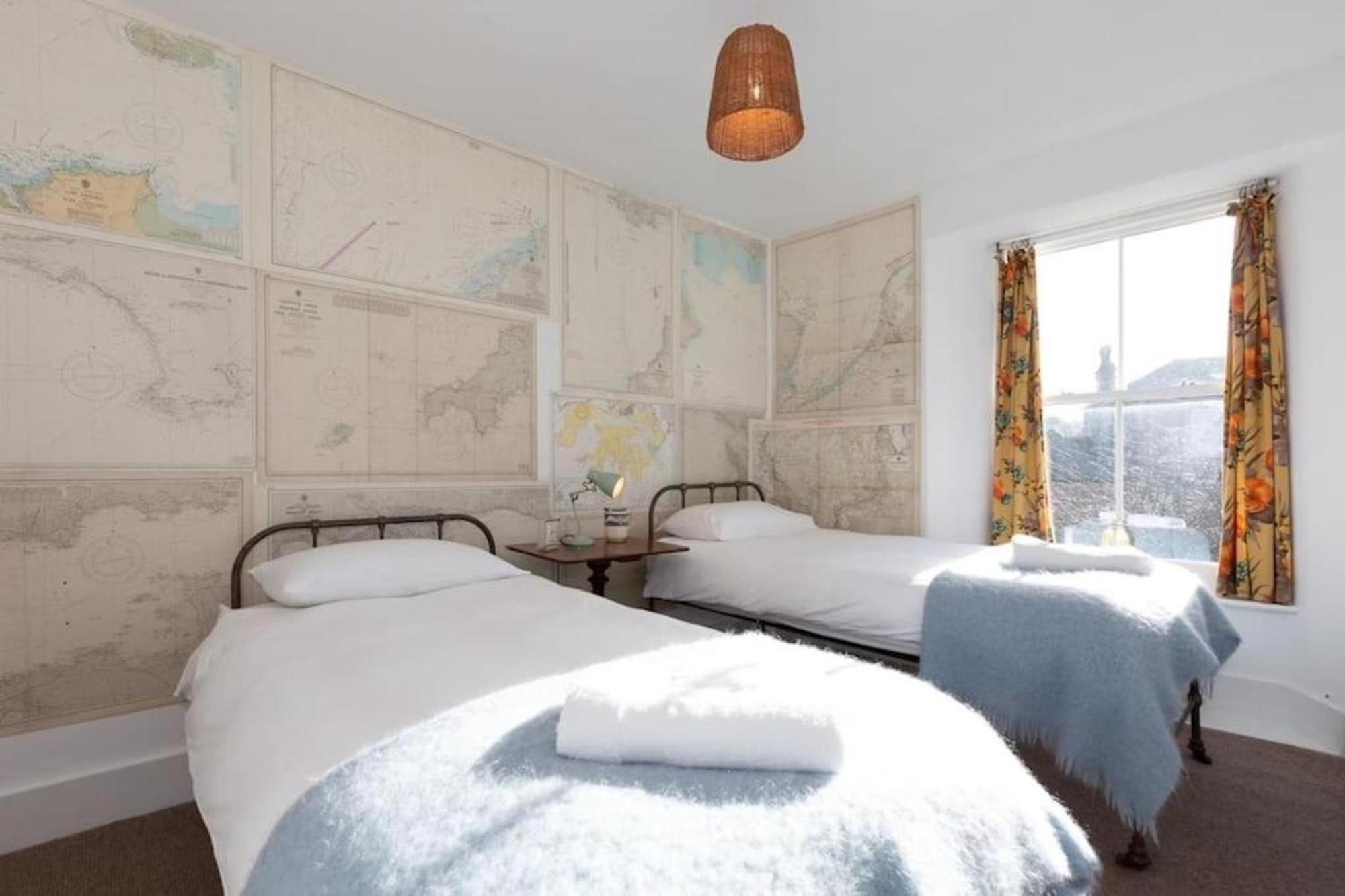 Janies Cottage~ Mousehole~Eclectic Interiors & Vintage Charm Exterior foto